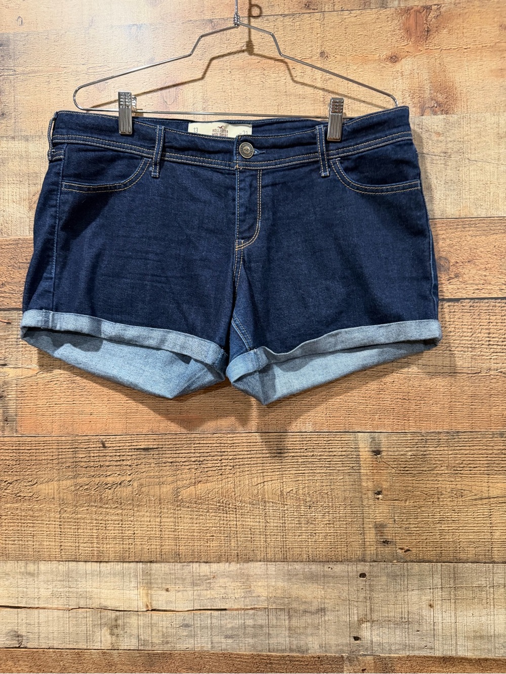Hollister Indigo Rolled-Cuff Midi Denim Shorts Size 13